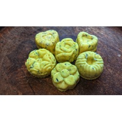 Praline pentru băi bazice cu flori de LAVANDĂ și LĂMÂIE - BUCURIE !