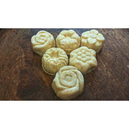 Praline pentru băi bazice cu citrice și cedru - Iz de iarnă! per bucată